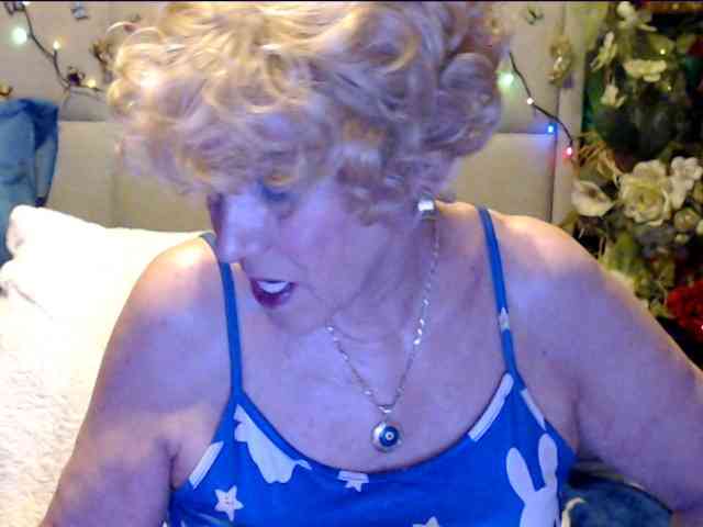 ANGELGRANNY webcam