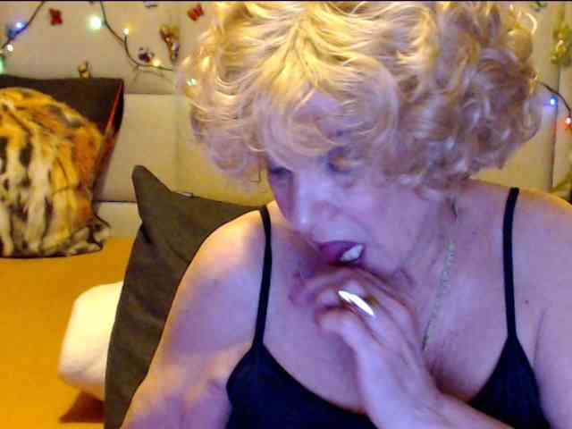 ANGELGRANNY webcam