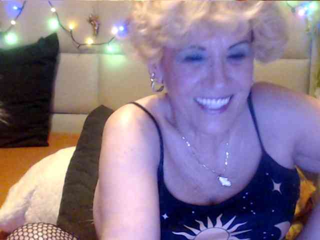 ANGELGRANNY webcam