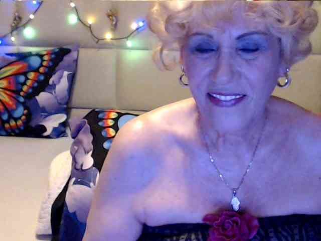 ANGELGRANNY webcam