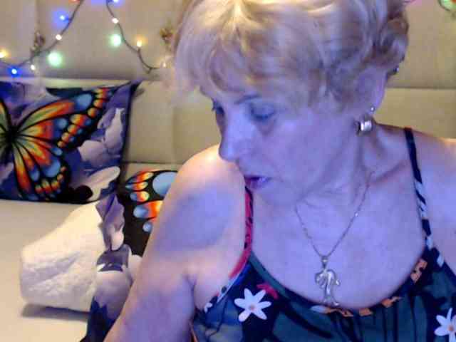 ANGELGRANNY webcam