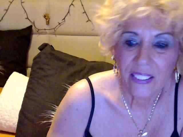 ANGELGRANNY webcam