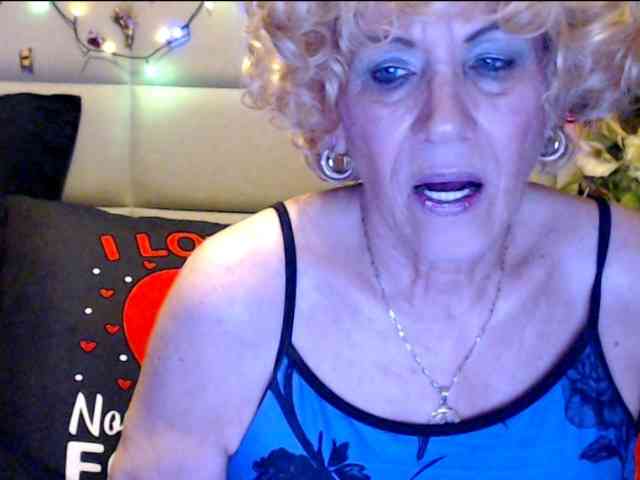 ANGELGRANNY webcam
