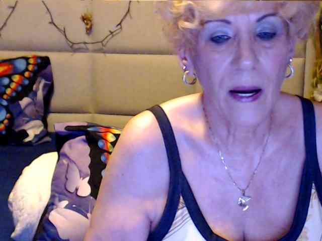 ANGELGRANNY webcam
