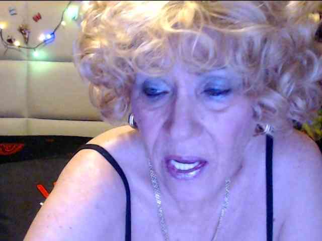 ANGELGRANNY webcam