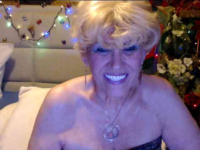 ANGELGRANNY webcam