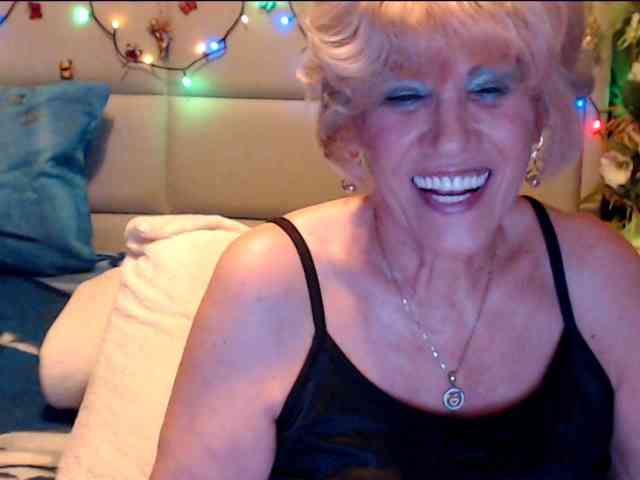 ANGELGRANNY webcam