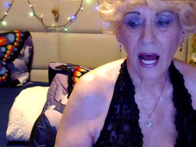 ANGELGRANNY webcam