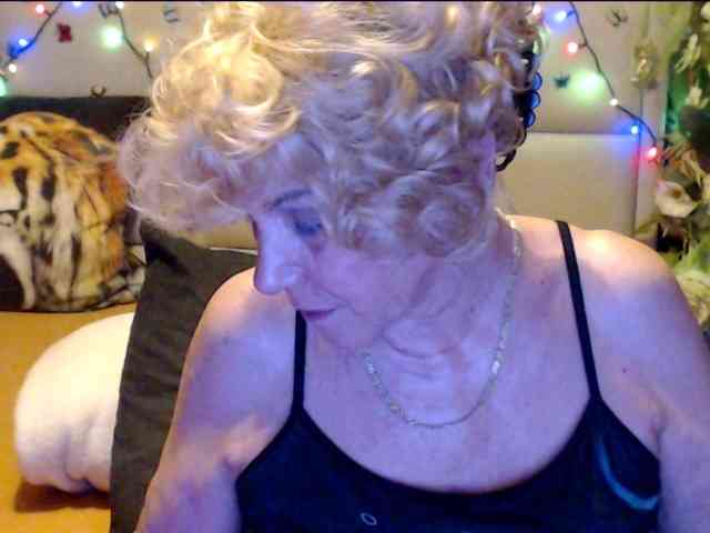 ANGELGRANNY webcam