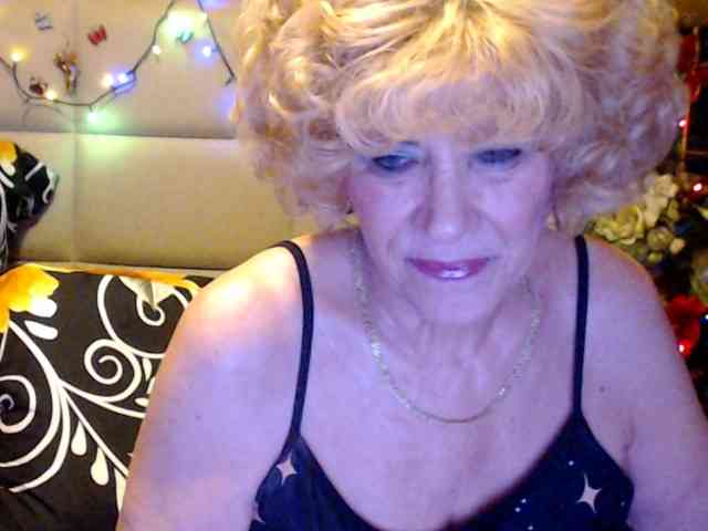 ANGELGRANNY webcam