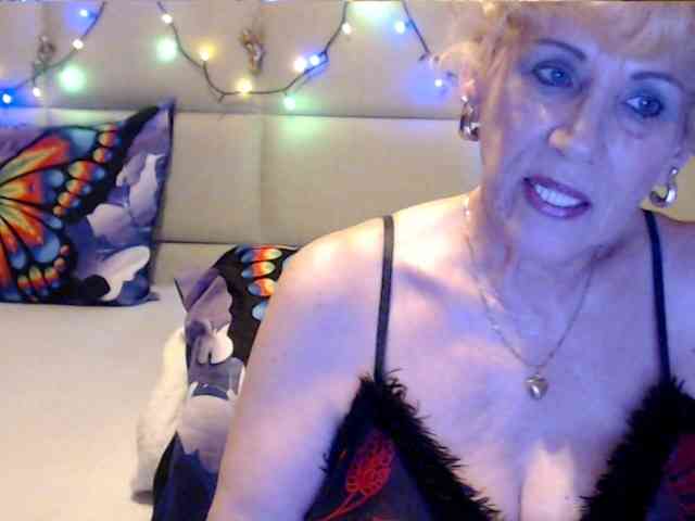 ANGELGRANNY webcam