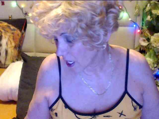 ANGELGRANNY webcam