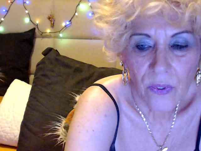 ANGELGRANNY webcam