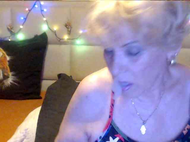 ANGELGRANNY webcam