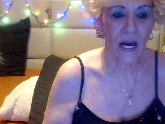 ANGELGRANNY webcam