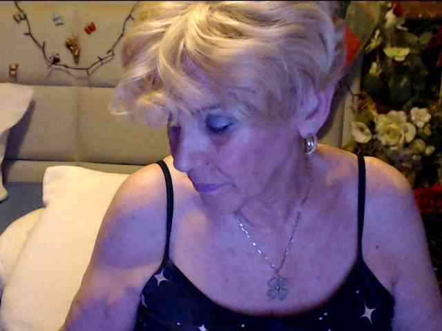 ANGELGRANNY webcam