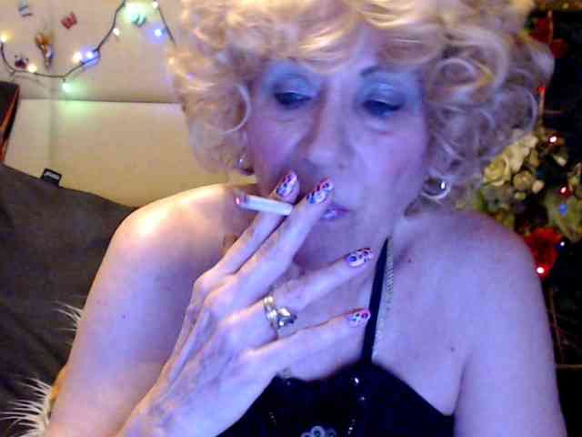 ANGELGRANNY webcam