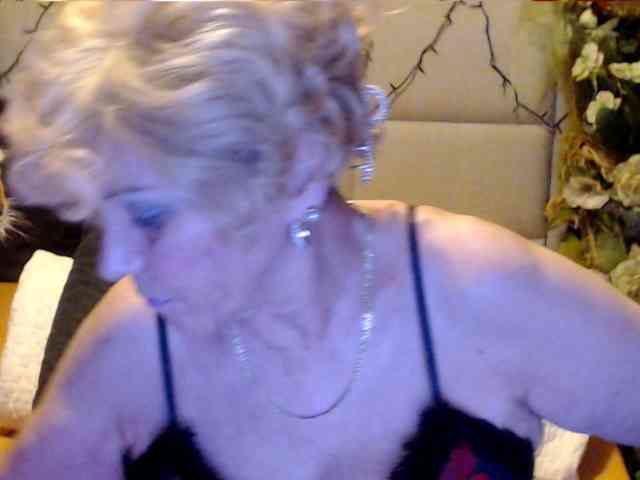 ANGELGRANNY webcam