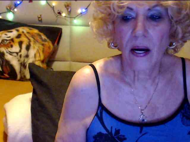 ANGELGRANNY webcam