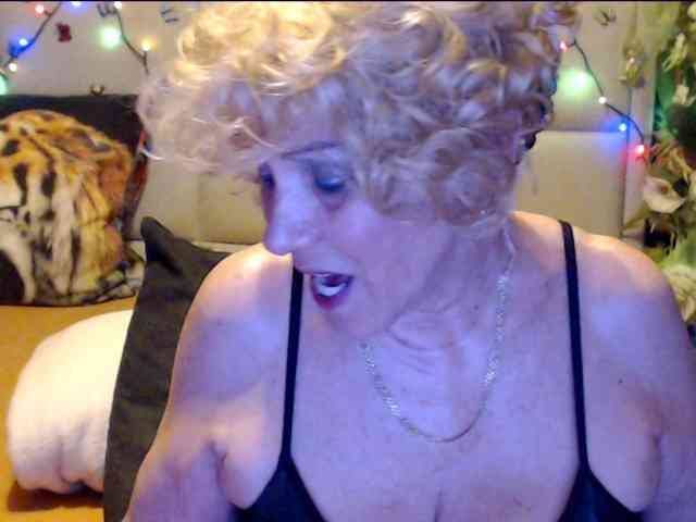 ANGELGRANNY webcam
