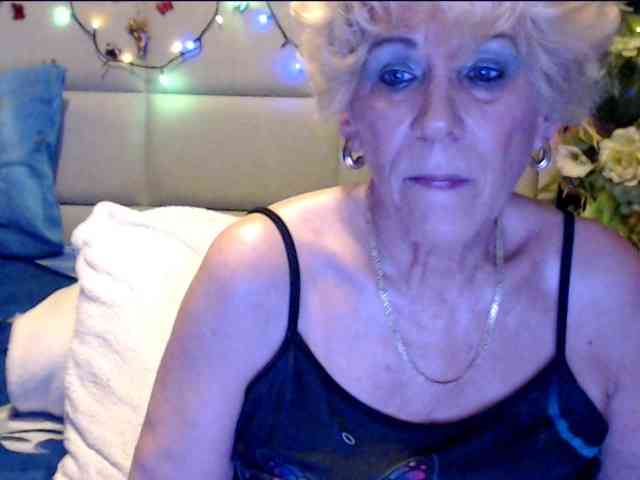 ANGELGRANNY webcam