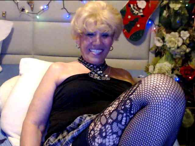 ANGELGRANNY webcam