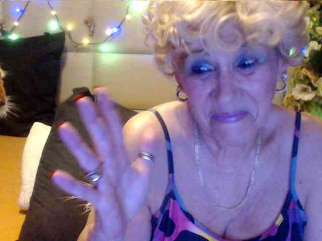 ANGELGRANNY webcam