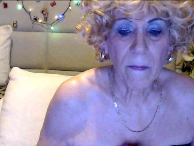 ANGELGRANNY webcam