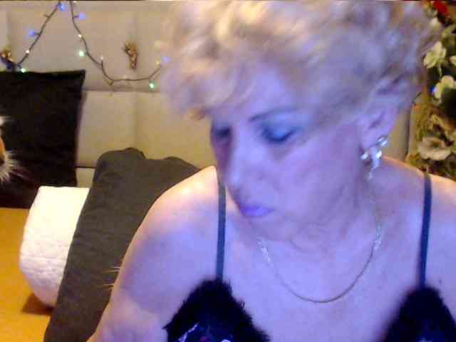 ANGELGRANNY webcam