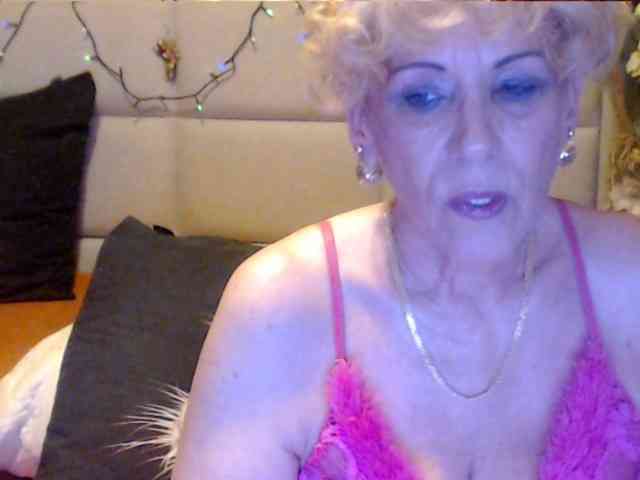 ANGELGRANNY webcam