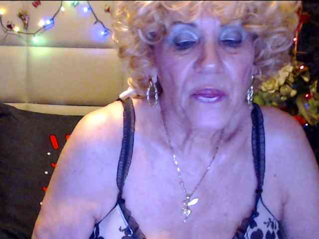 ANGELGRANNY webcam