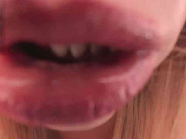 KylieeCooper webcam