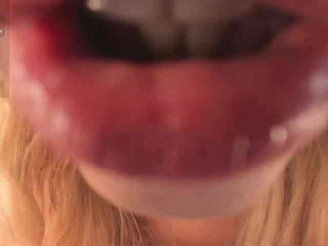 KylieeCooper webcam