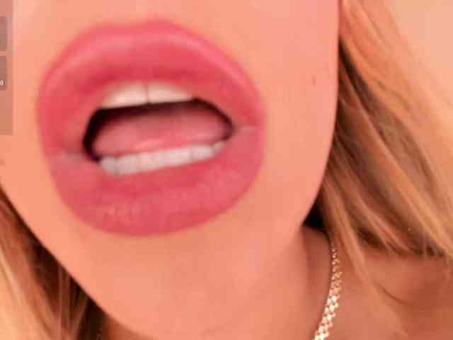 KylieeCooper webcam