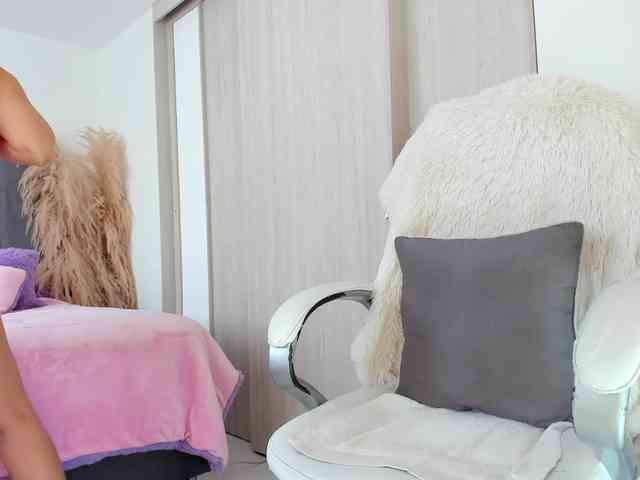 NatalieeClark webcam