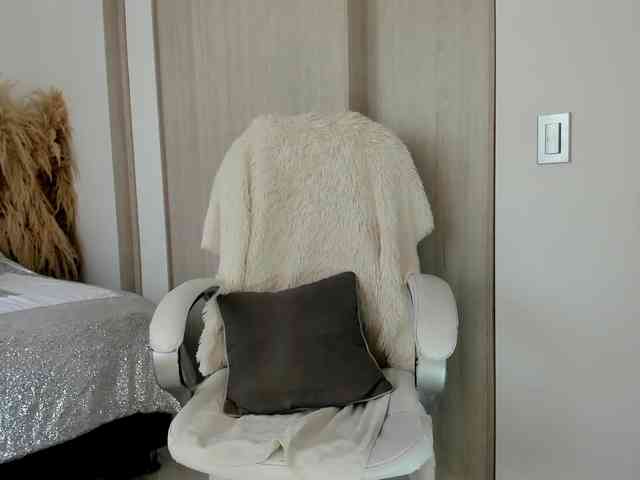 NatalieeClark webcam