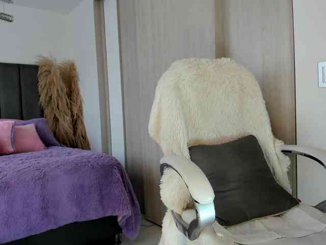 NatalieeClark webcam