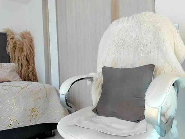 NatalieeClark NatalieeClark