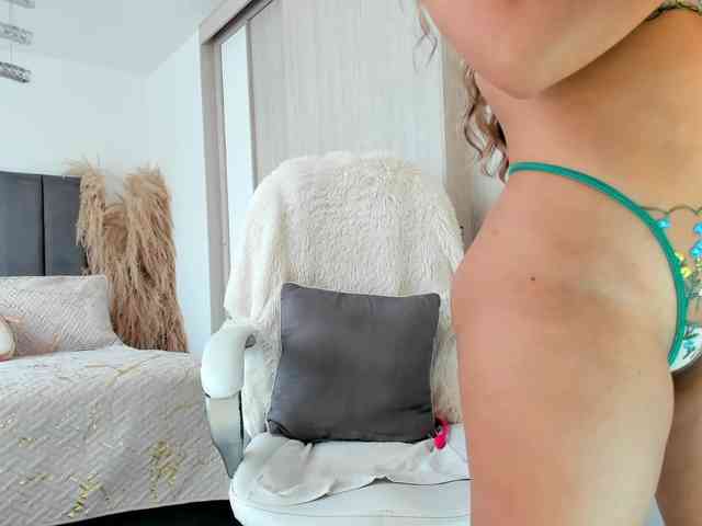 NatalieeClark NatalieeClark