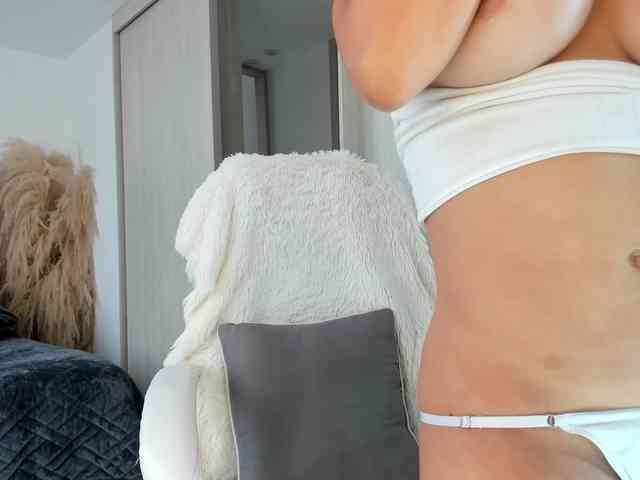 NatalieeClark webcam