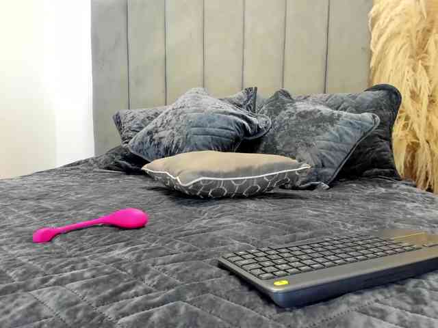 NatalieeClark webcam
