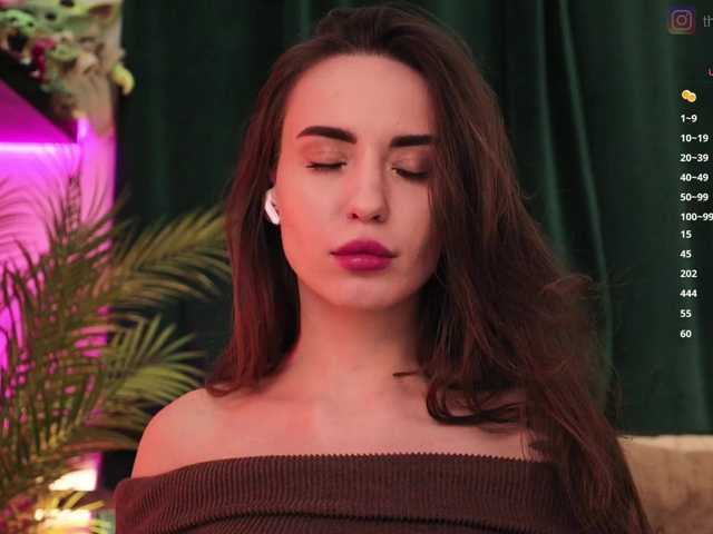 IzabellaOne's BongaCams profile