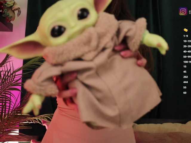 IzabellaOne's BongaCams show and profile