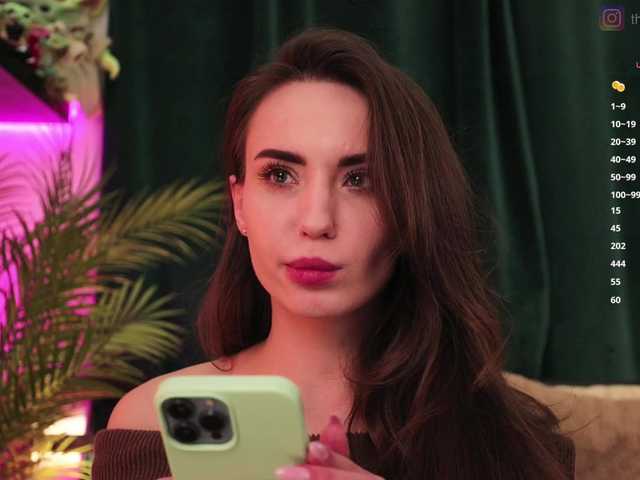 IzabellaOne's BongaCams profile