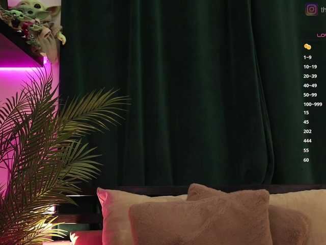 izabellaone live sex show