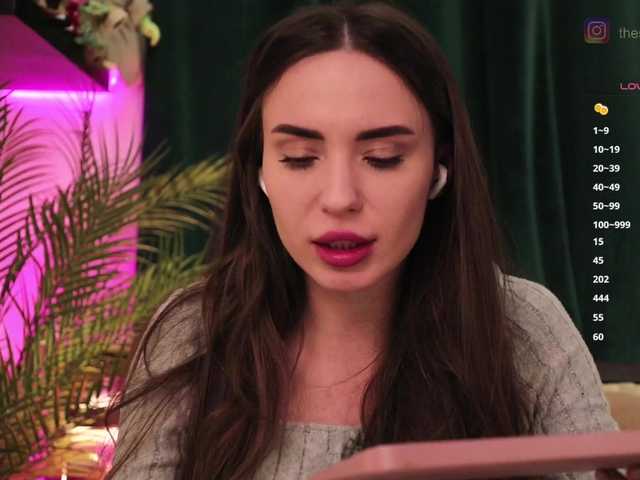 IzabellaOne's BongaCams profile