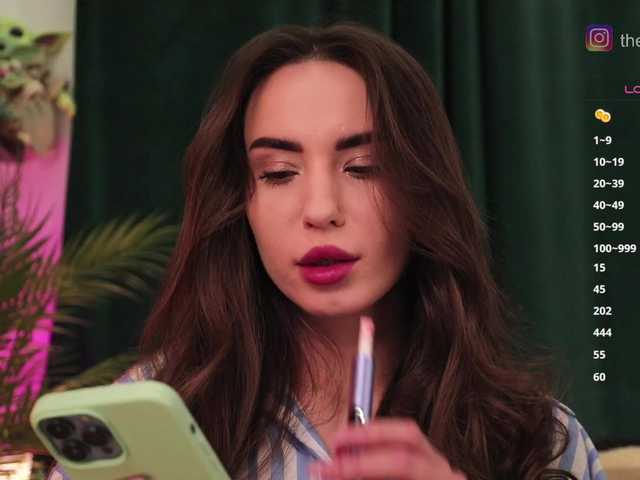 IzabellaOne's BongaCams show and profile