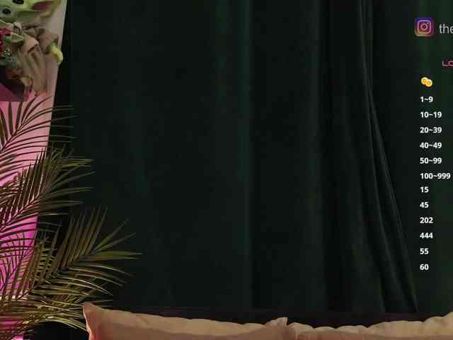 IzabellaOne Live Webcam on BongaCams