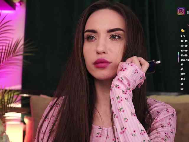 live nude cam IzabellaOne