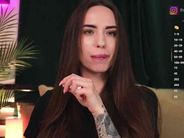 IzabellaOne Live Webcam on BongaCams